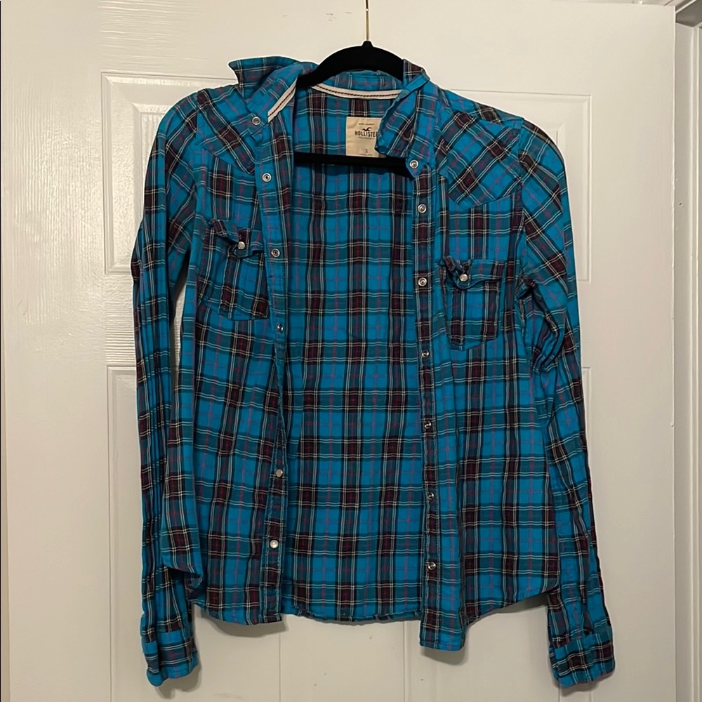Hollister Blue Plaid Button Down Shirt